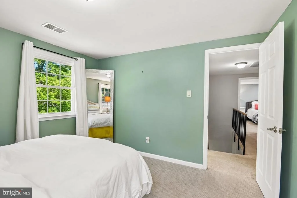 Photo of 8715 CRESTMONT LANE