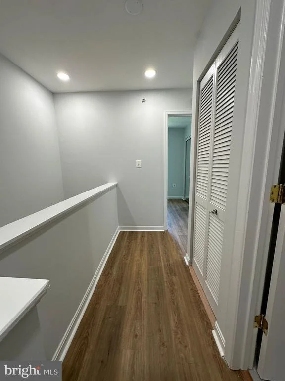 Photo of 43577 PATCHING POND SQUARE