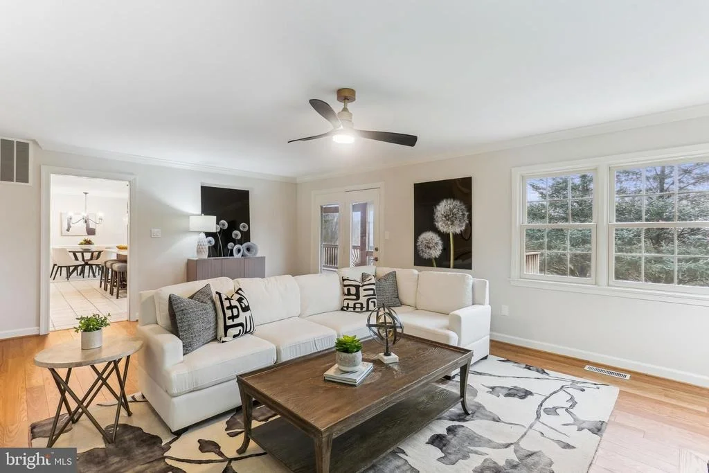 Photo of 9409 THORNEDIKE DRIVE