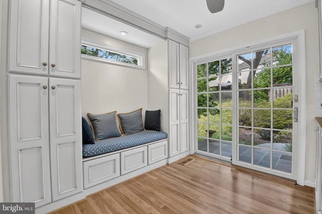 Photo of 6309 KENHOWE DRIVE