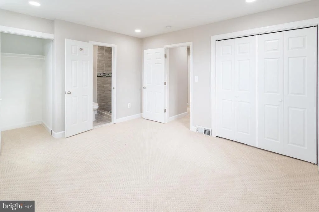 Photo of 4617 HILLSIDE ROAD SE