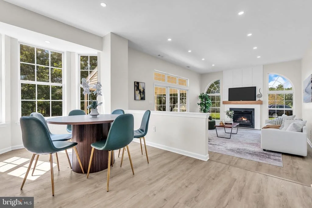 Photo of 1055 HUNTINGDON DRIVE