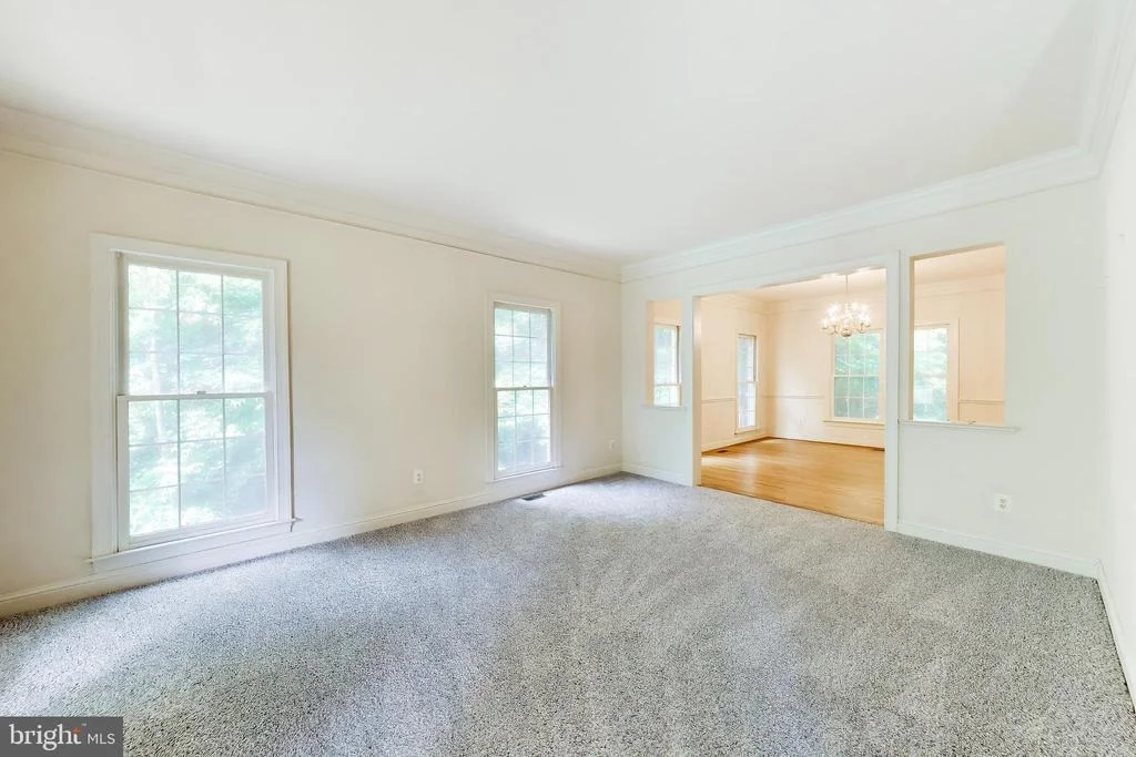 Photo of 6228 GARDEN ROAD
