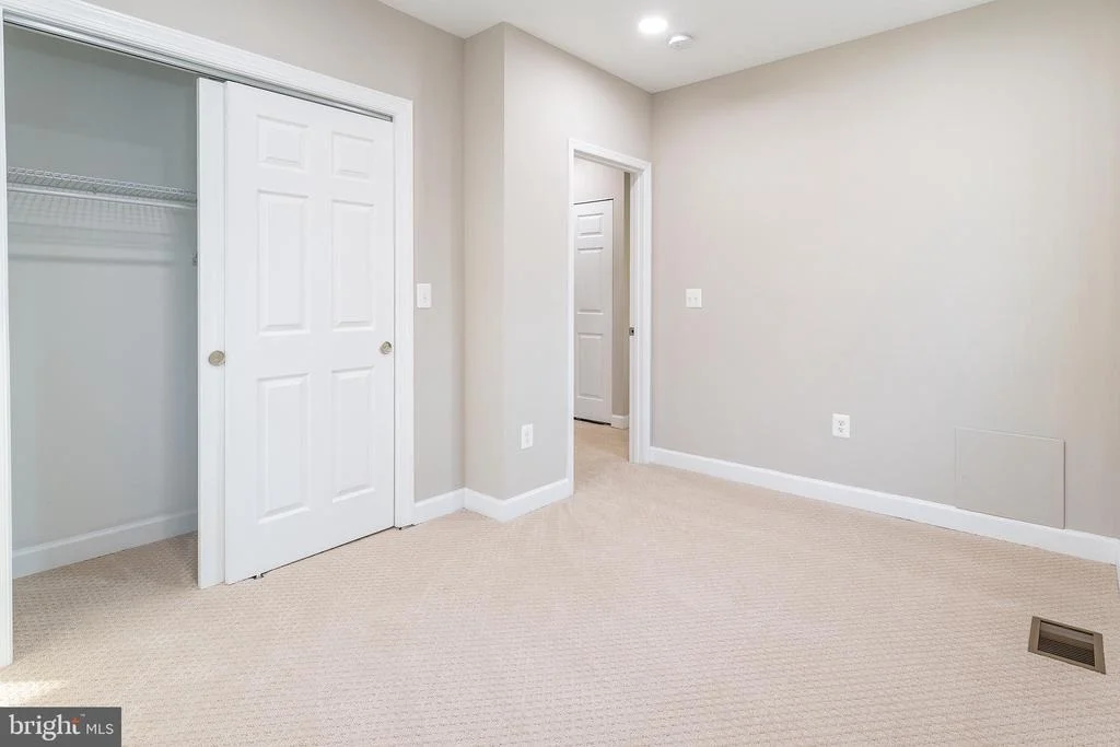 Photo of 4615 KANE PLACE NE