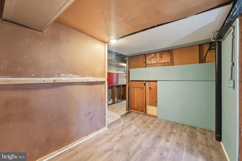 Photo of 10303 HAYWOOD DRIVE