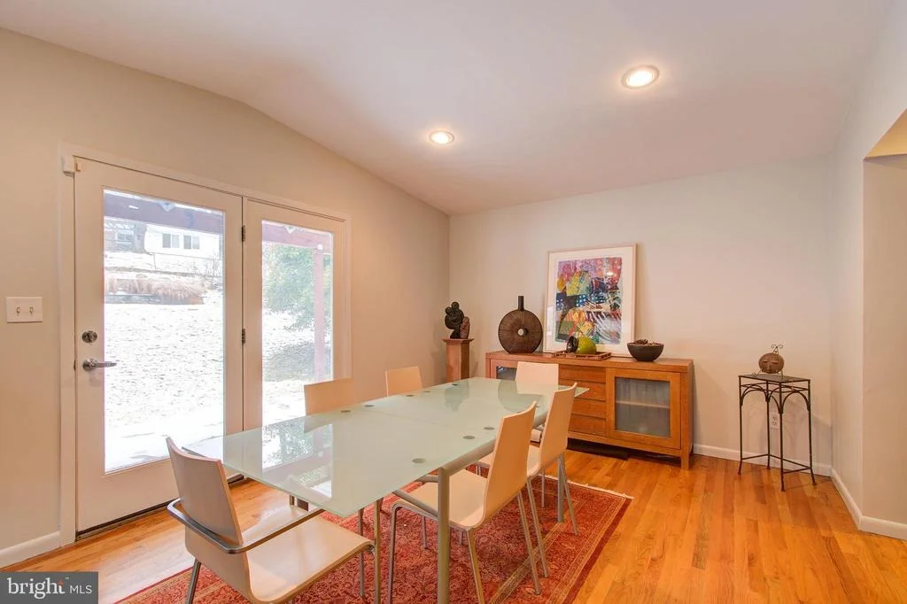 Photo of 611 HILLSBORO DRIVE