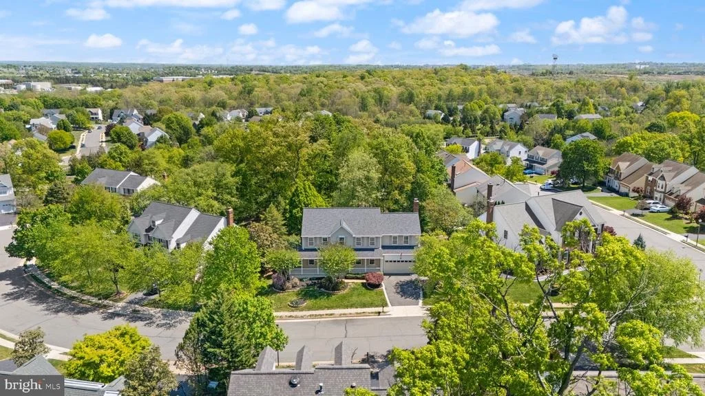 Photo of 817 KENNETH PLACE SE