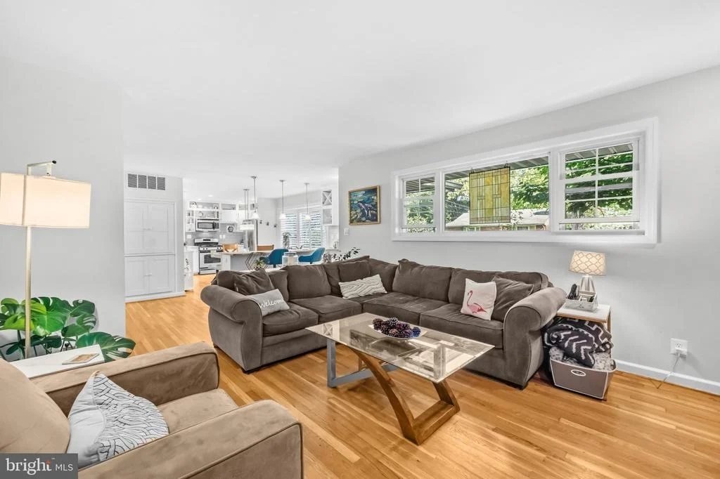 Photo of 1600 FLORA LANE