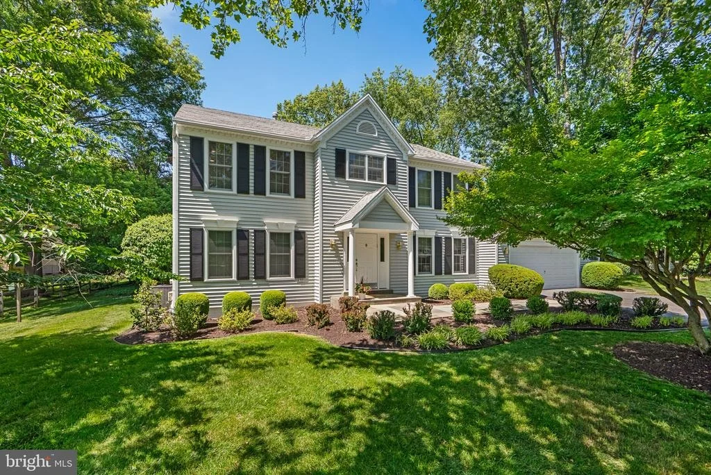 Photo of 4913 CONTINENTAL DRIVE