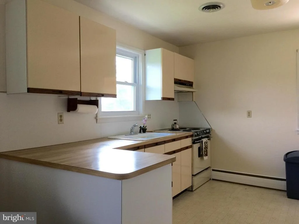 Photo of 6007 KEYSER LANE