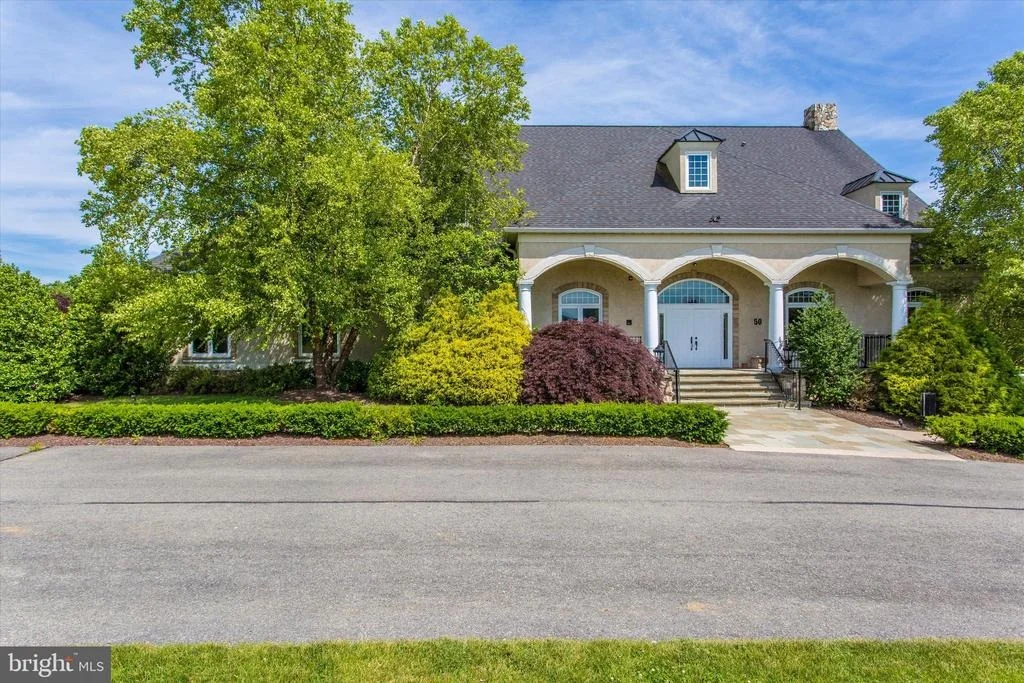 Photo of 411 GLENBROOK DRIVE
