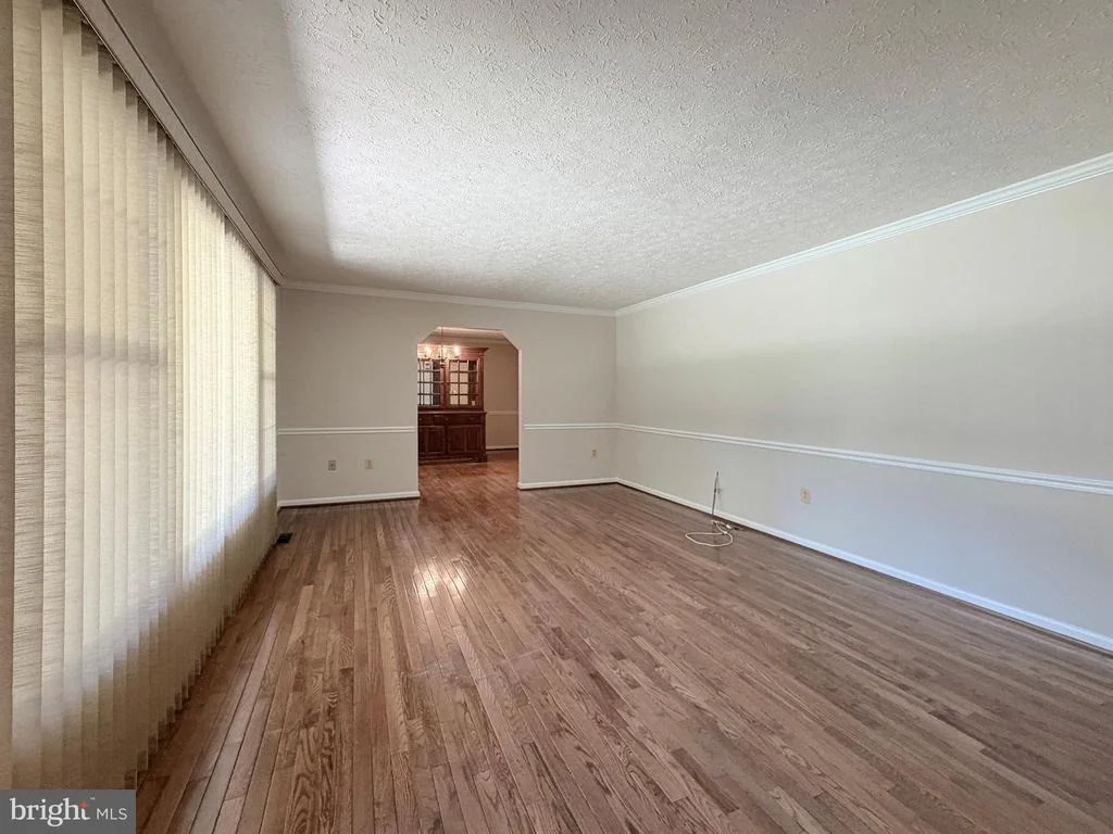 Photo of 6499 AURA DRIVE