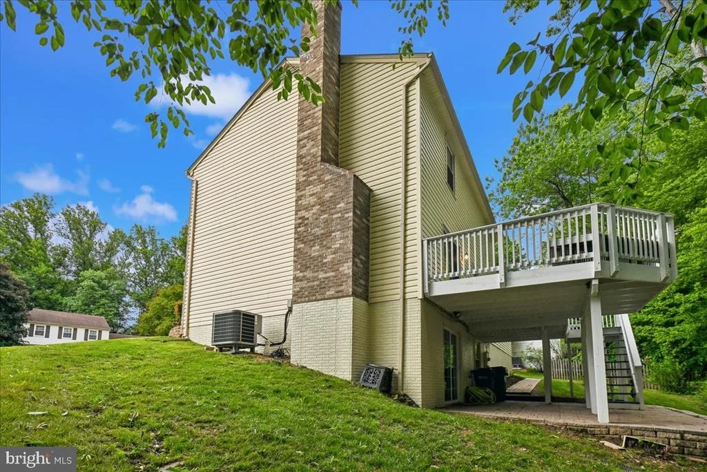 Photo of 7592 RUXTON DRIVE