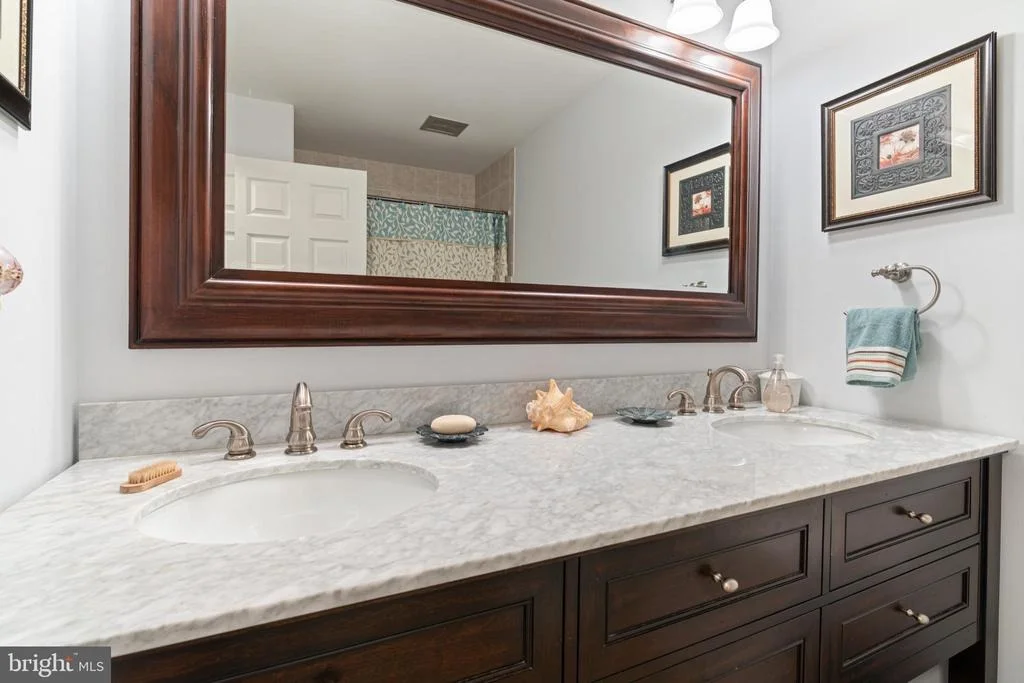 Photo of 11219 LAKEVIEW DRIVE