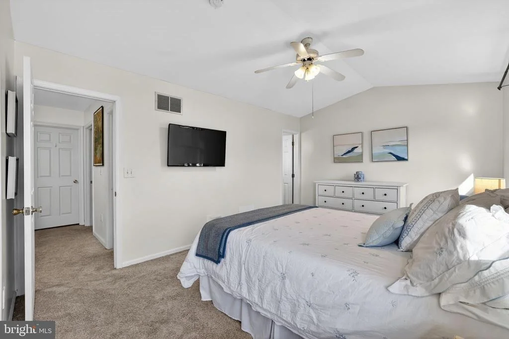 Photo of 921 ANNAPOLIS AVENUE