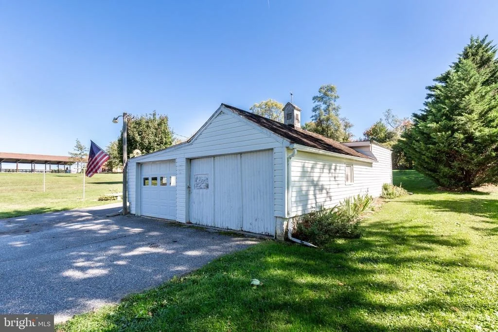 Photo of 15811 HANOVER PIKE