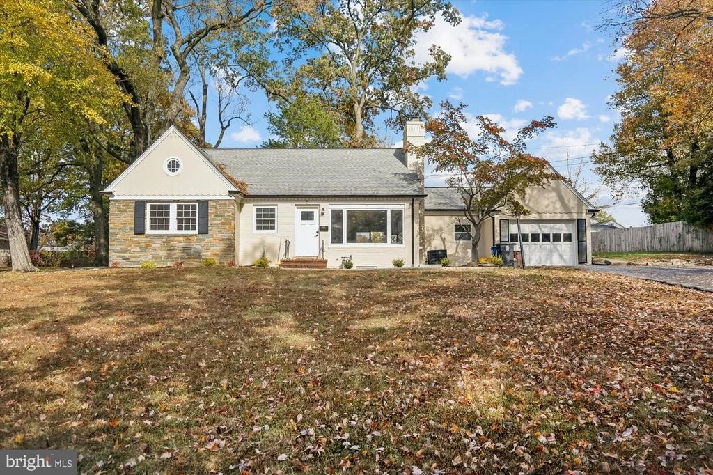 Photo of 7110 RIVERDALE ROAD