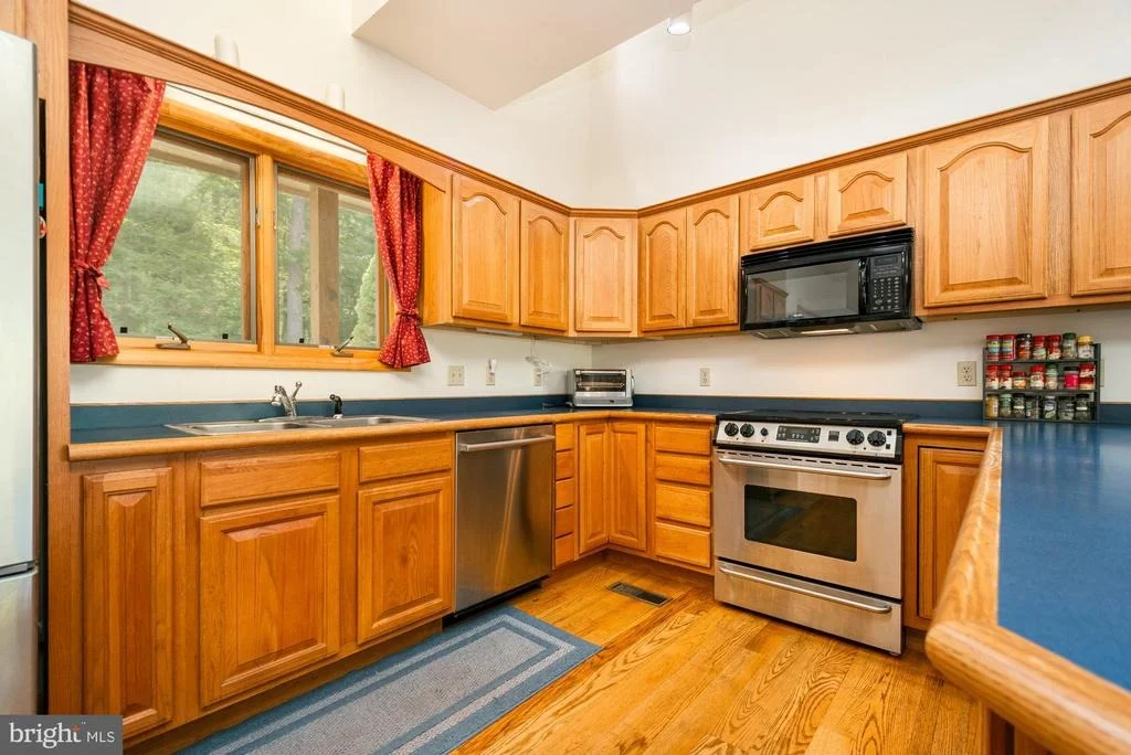 Photo of 2895 TURKEY NECK ROAD