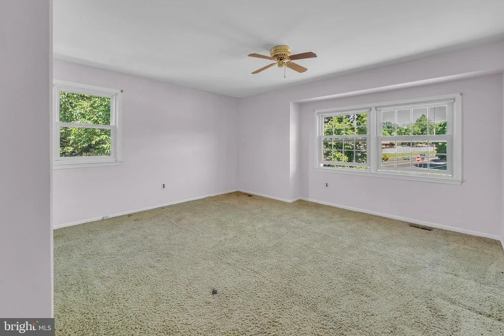 Photo of 1 CHATEAU DRIVE