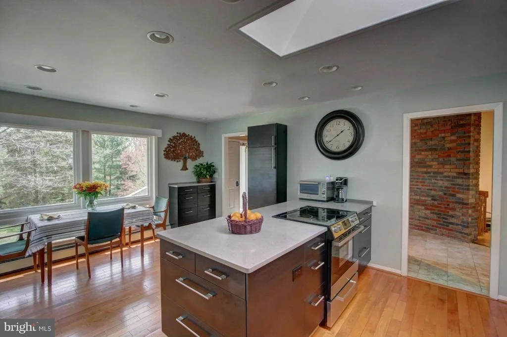 Photo of 8342 OLD MONTGOMERY ROAD