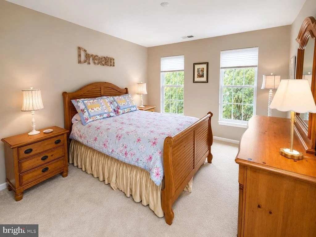 Photo of 33279 HARBOR REACH DRIVE
