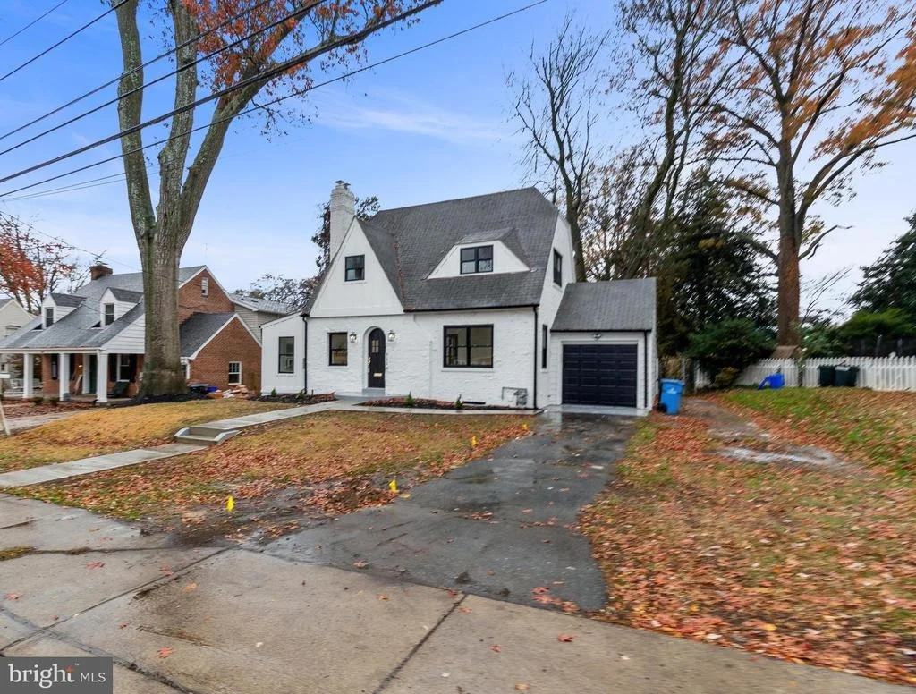 Photo of 9208 FLOWER AVENUE