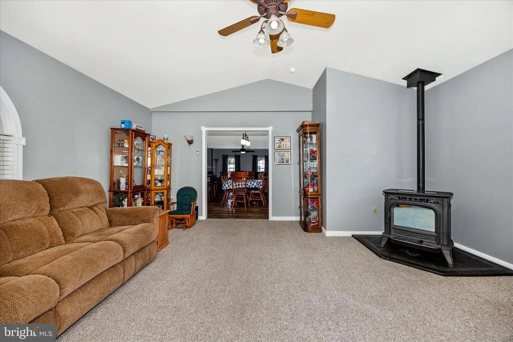 Photo of 109 REBECCAS COURT