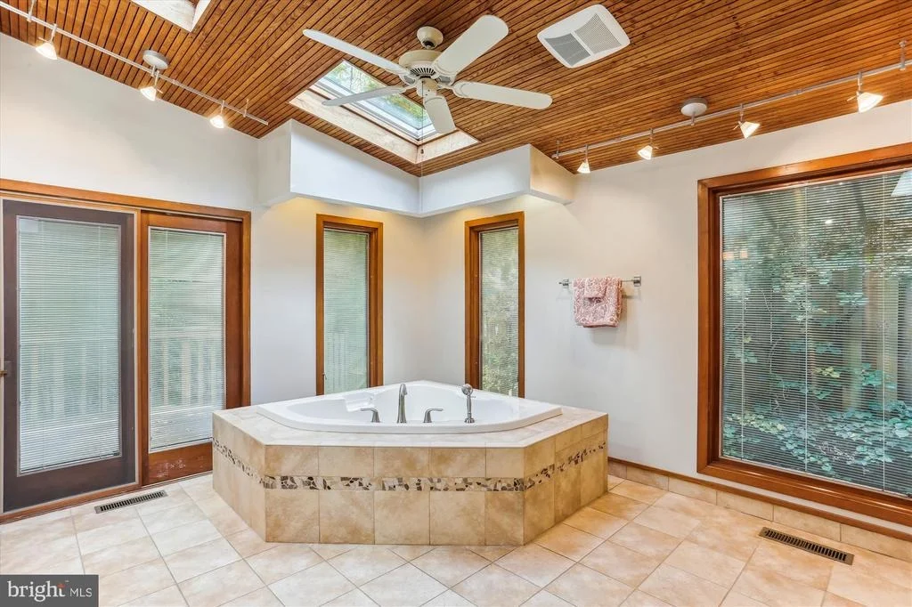 Photo of 816 OLIVE DRIVE