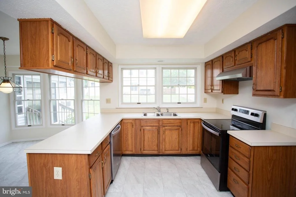 Photo of 143 RAMBLING ROAD