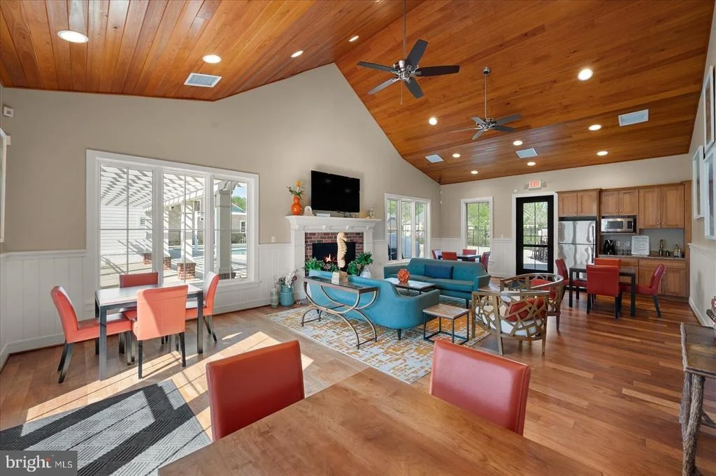 Photo of 30578 SILVERTON ROAD