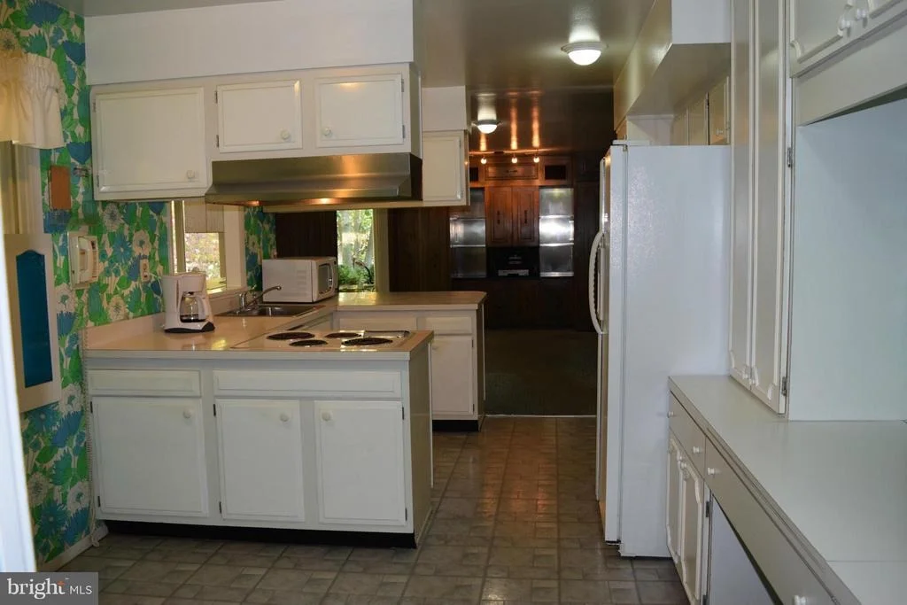 Photo of 8710 CRYSTAL ROCK LANE