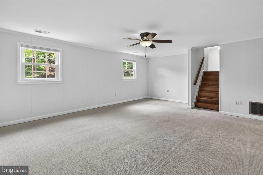 Photo of 4019 ROBERTSON BOULEVARD