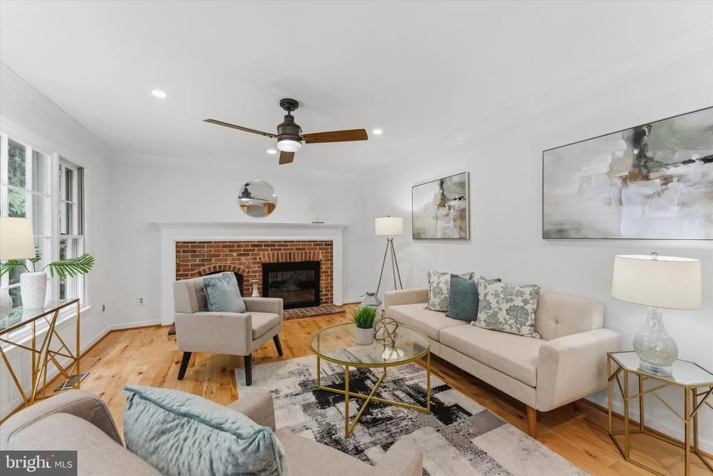 Photo of 15251 EAGLE TAVERN WAY