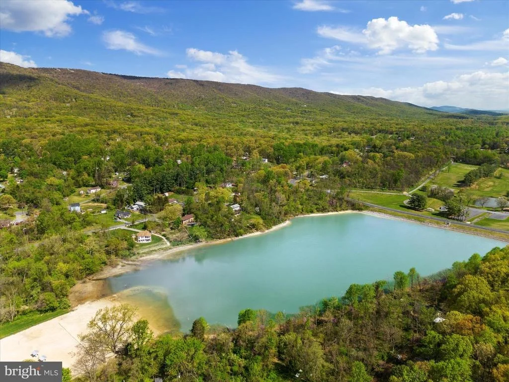 Photo of 105 BUCKSKIN TRAIL
