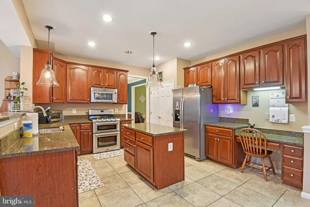 Photo of 6369 CLARIDGE DRIVE N