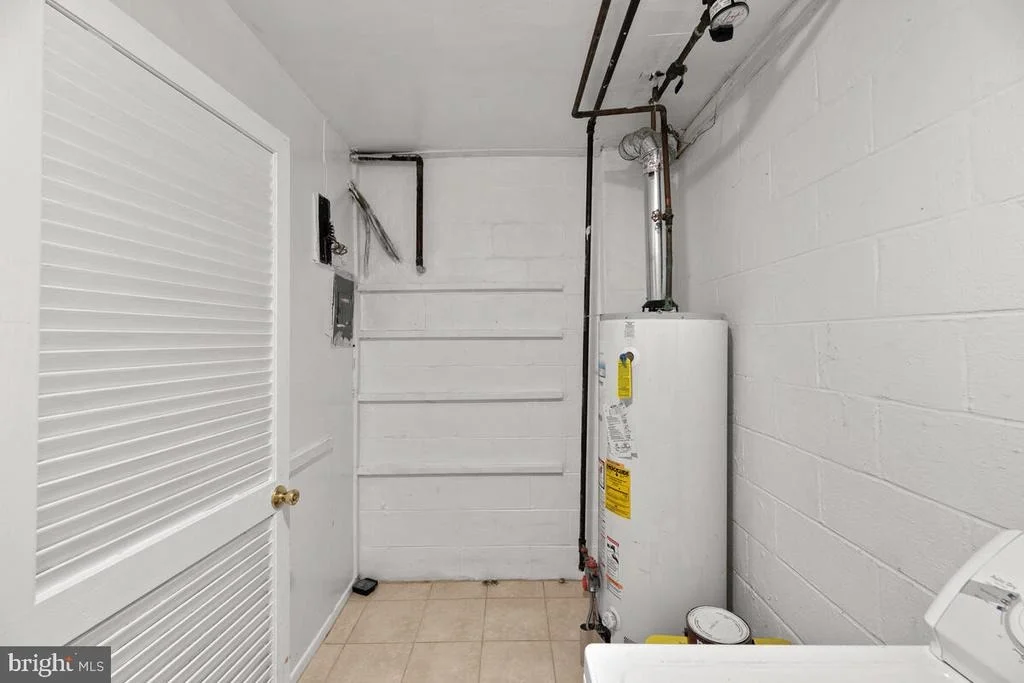 Photo of Unit 2AB at 2344 SUN VALLEY CIRCLE