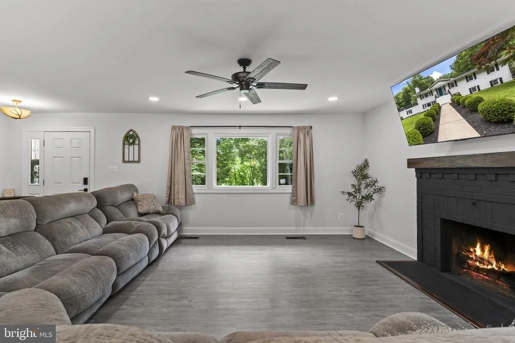 Photo of 6313 MALLARD LANE