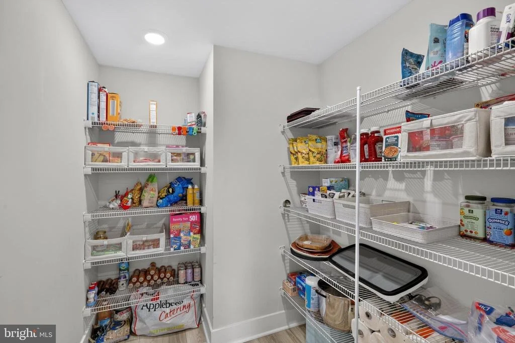 Photo of 4294 SHAKESPEARE CIRCLE