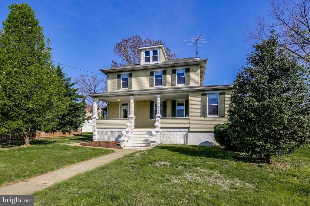 Photo of 1250 FRANCIS AVENUE