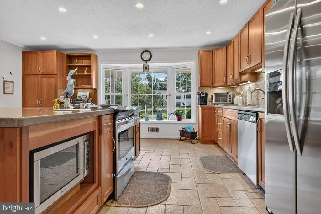 Photo of 18029 LAFAYETTE DRIVE