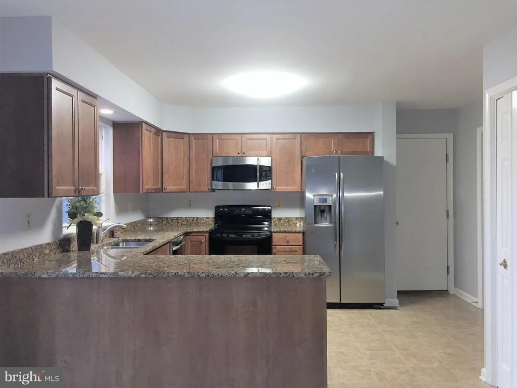 Photo of 102 IVY HILL DRIVE
