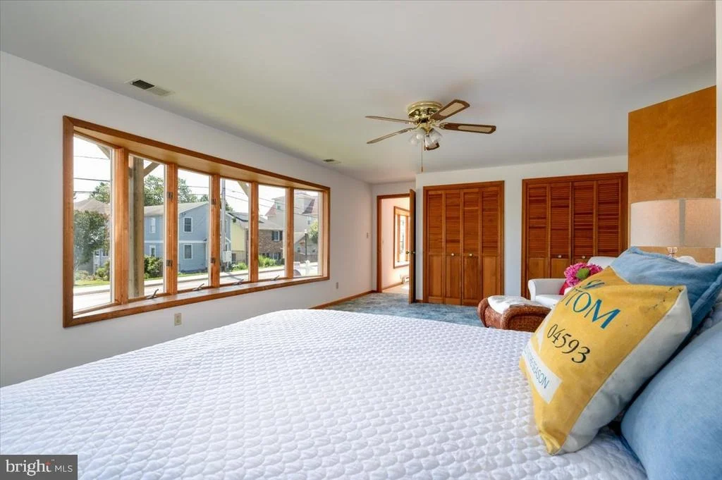 Photo of 8236 BAYSIDE ROAD