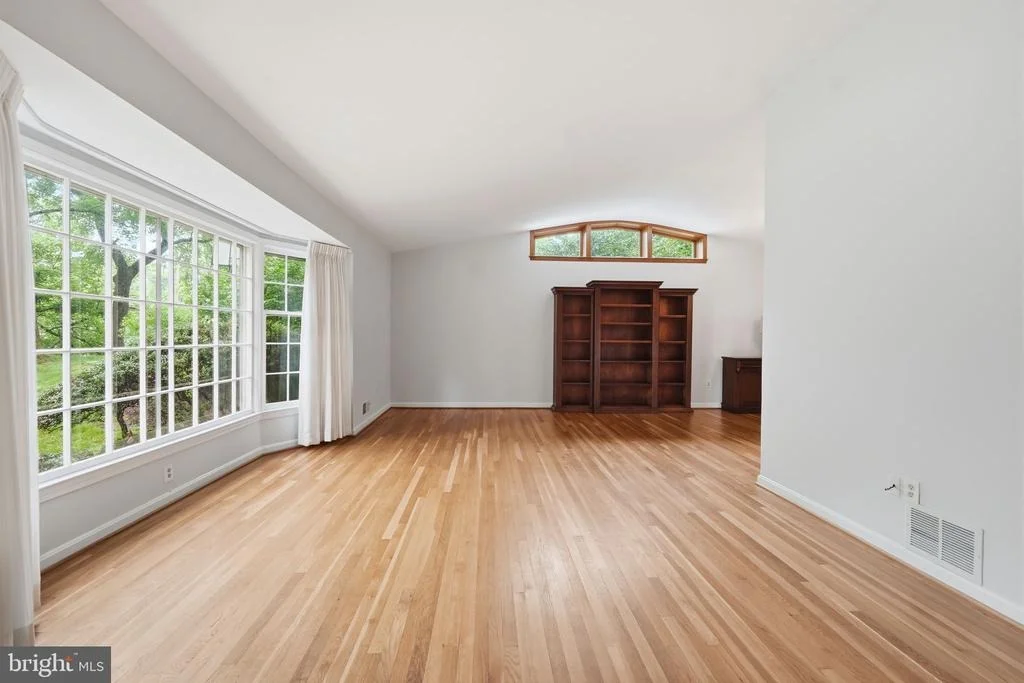 Photo of 12516 DAVAN DRIVE