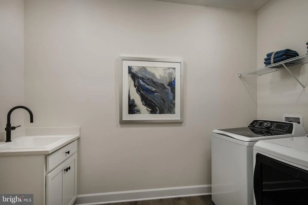 Photo of 137 COLLINGTON PLACE