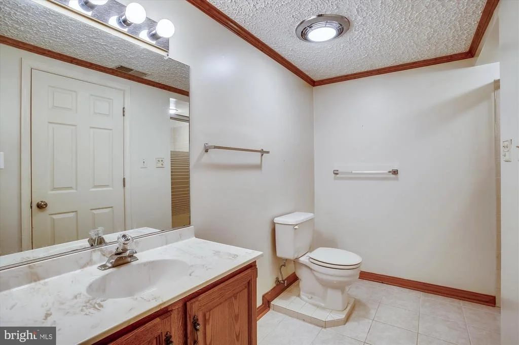 Photo of 7321 WALNUT KNOLL DRIVE