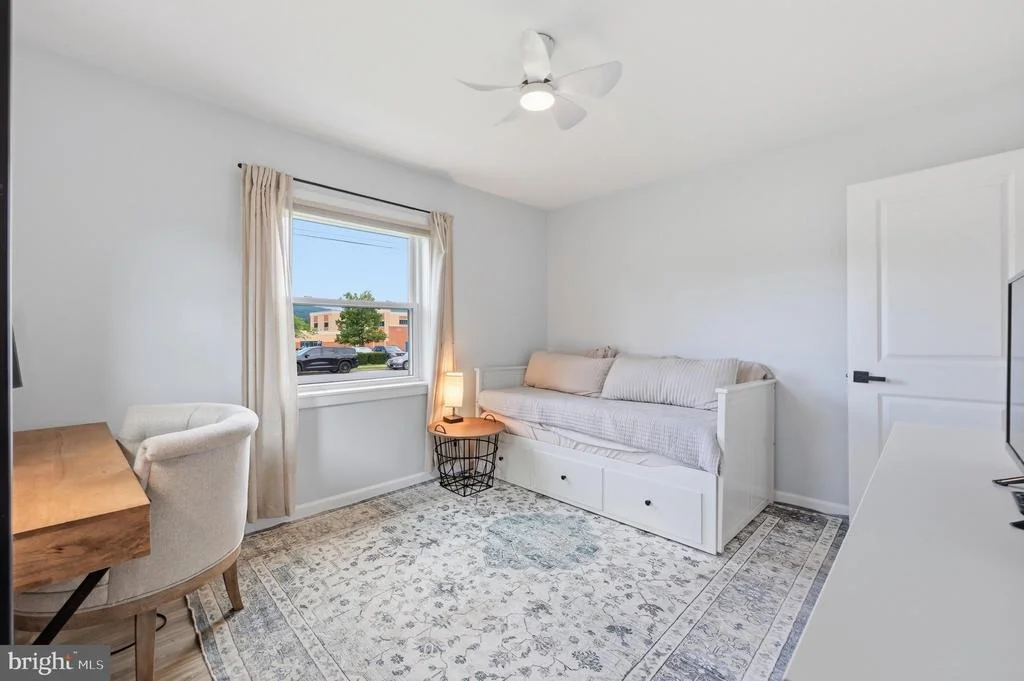 Photo of 16 SUMMIT AVENUE