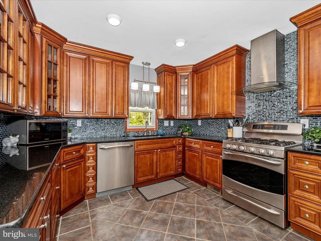 Photo of 13629 WESTVIEW DRIVE