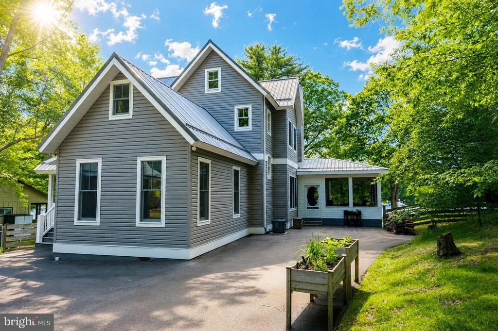 Photo of 507 SHORELINE DRIVE