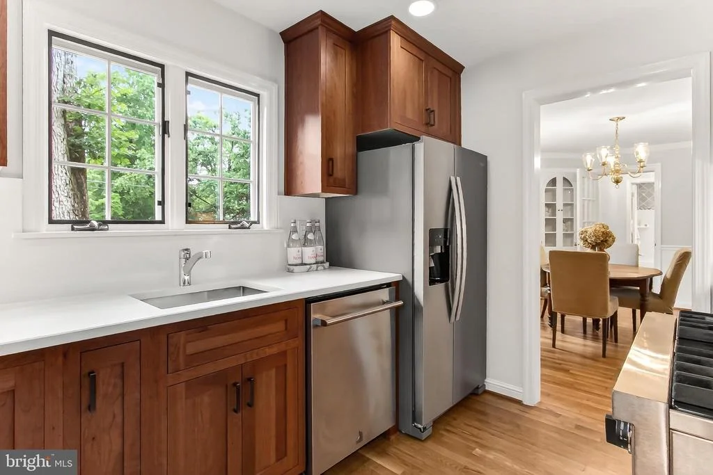 Photo of 809 ENDERBY DRIVE