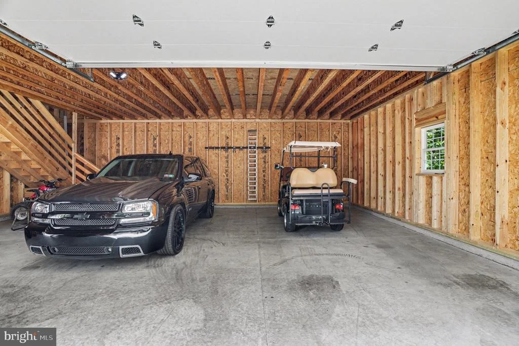 Photo of 4761 CAREA ROAD